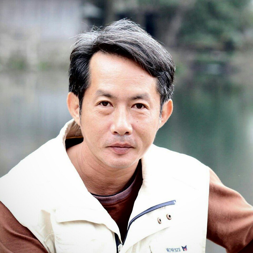 Nhà báo Nguyễn Thanh Tùng